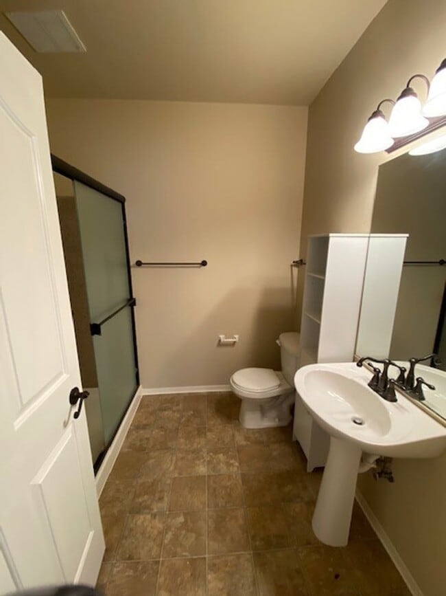 Building Photo - 6740 N Spurwing Loop