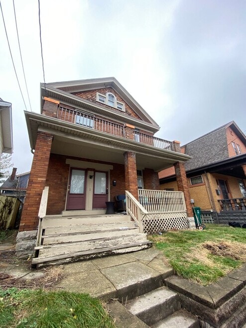 Building Photo - 430 Southview Ave