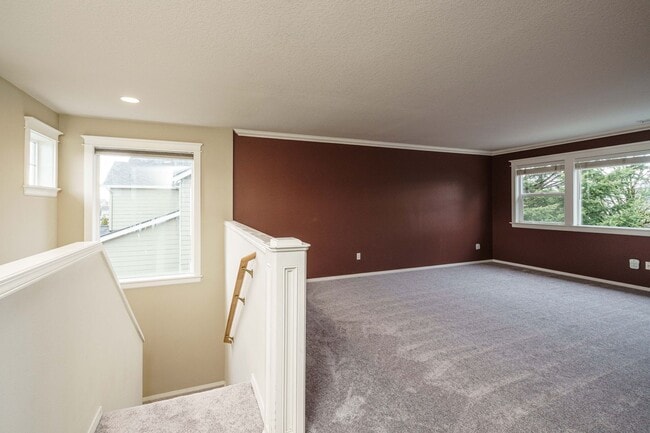 Building Photo - Desirable Fisher's Landing Elementary School District - 3 Bedroom 2.5 Bath