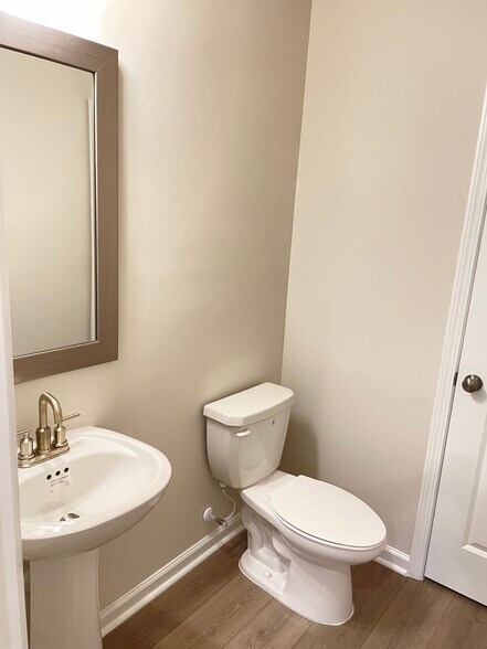 Building Photo - 5975 Stargazer Way