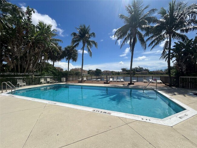 Building Photo - 5200 NW 31st Ave