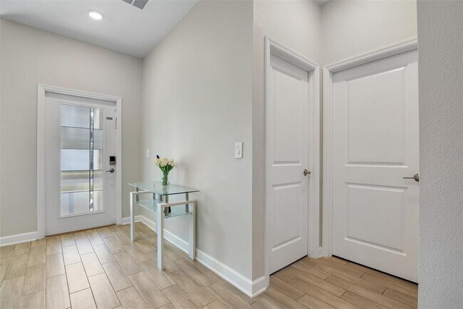 Building Photo - 11145 Lore Wy