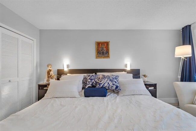 Building Photo - 903 Cypress Grove Dr