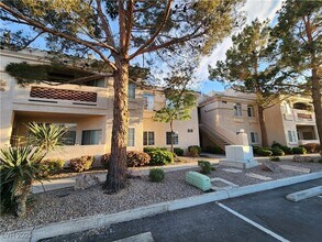 Building Photo - 7400 W Flamingo Rd
