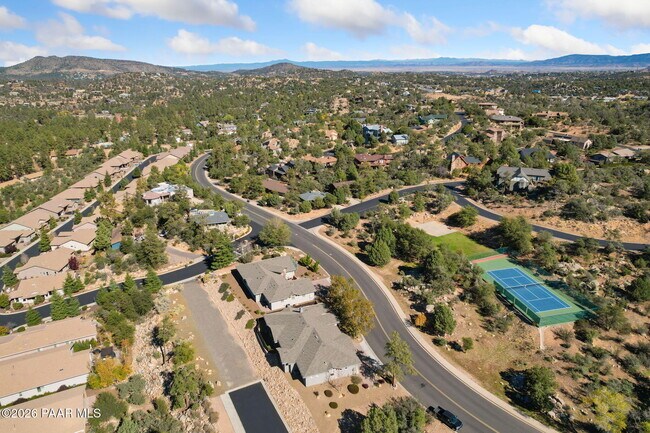 Building Photo - 1476 Sierry Peaks Dr