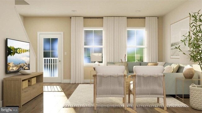 Building Photo - 16 Anderson Dr