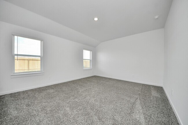 Building Photo - 9035 Rose Water Trl