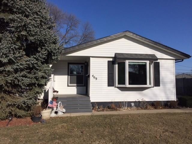 Building Photo - Carter St