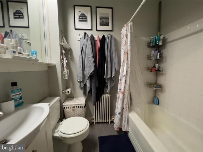 Building Photo - 257 S 20th St