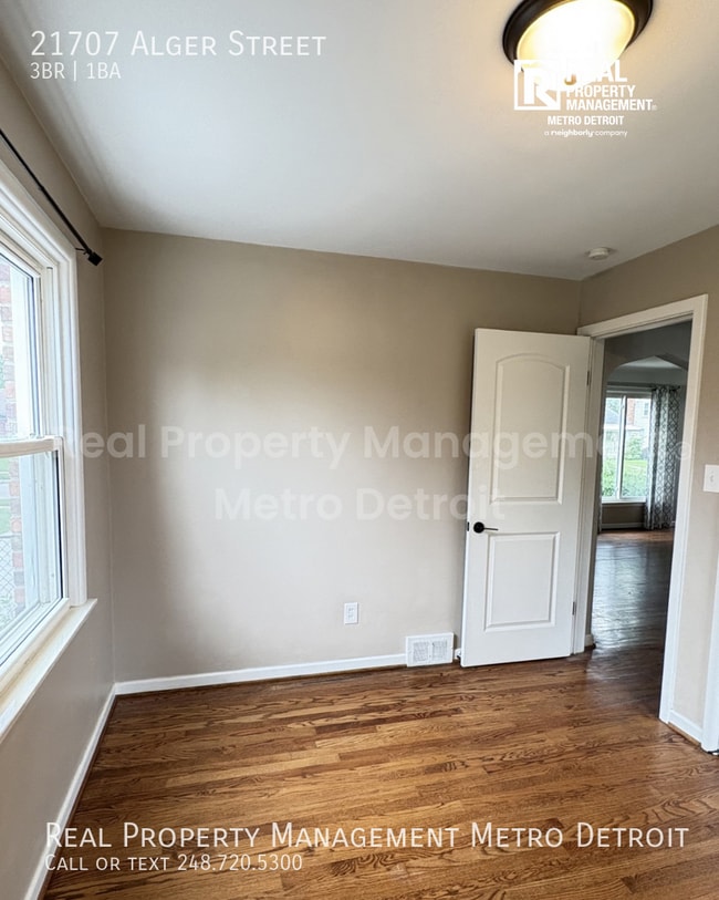 Building Photo - 21707 Alger St