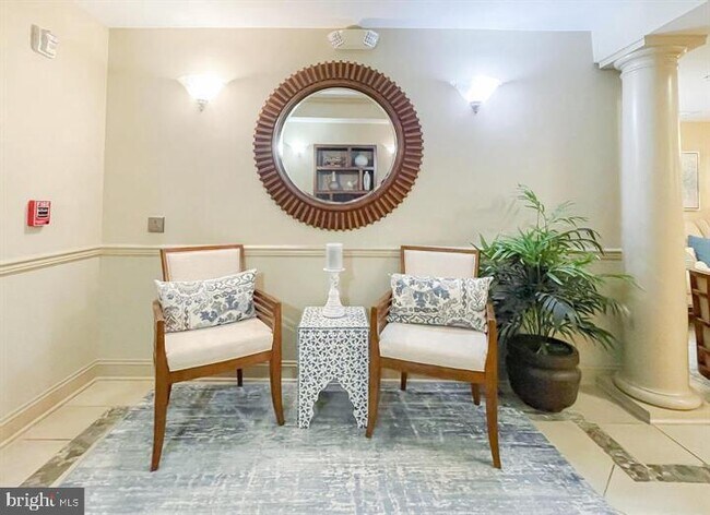 Building Photo - 8612 Wintergreen Ct