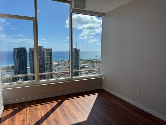 Building Photo - Pacifica Honolulu Penthouse #4806