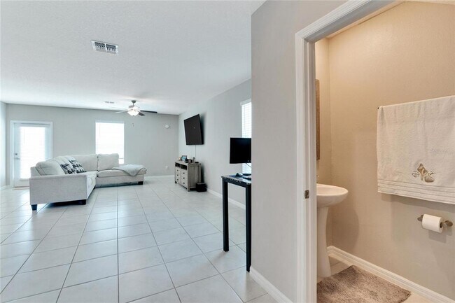 Building Photo - 3107 Oyster Cv St