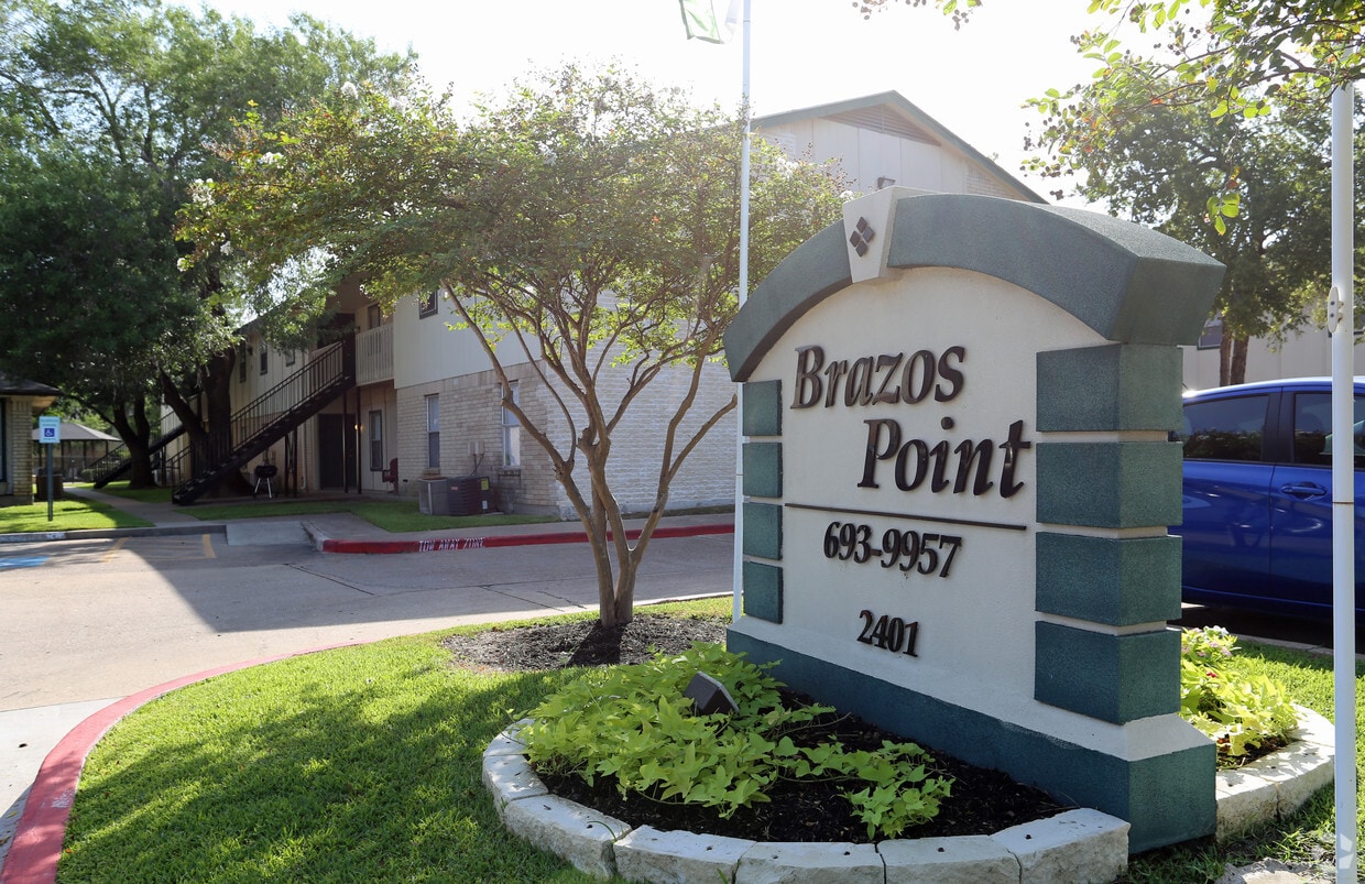 Brazos Point Apartments College Station