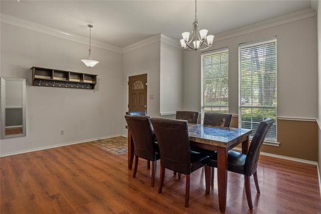 Building Photo - 3715 Dahlia Dr