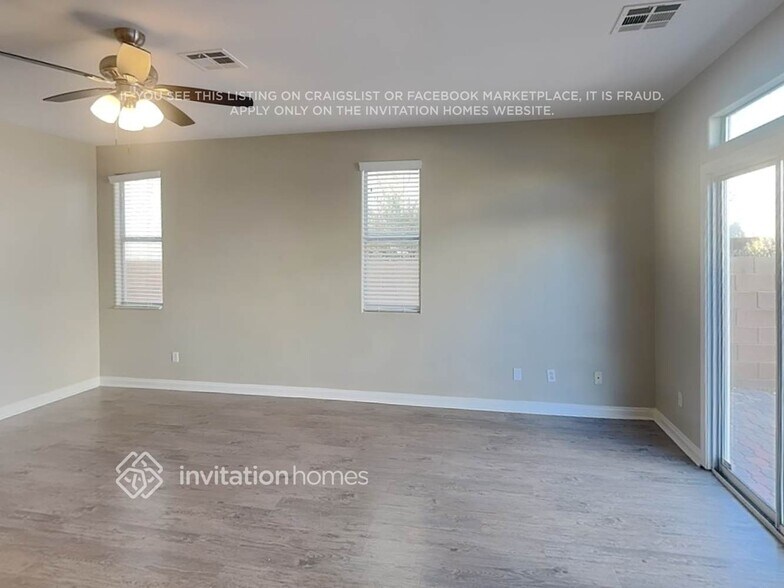 Building Photo - 3872 W Irvin Ave