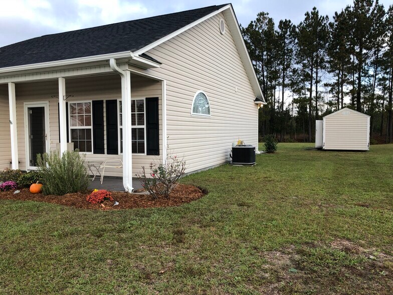 Building Photo - 133 Cottage Creek Cir