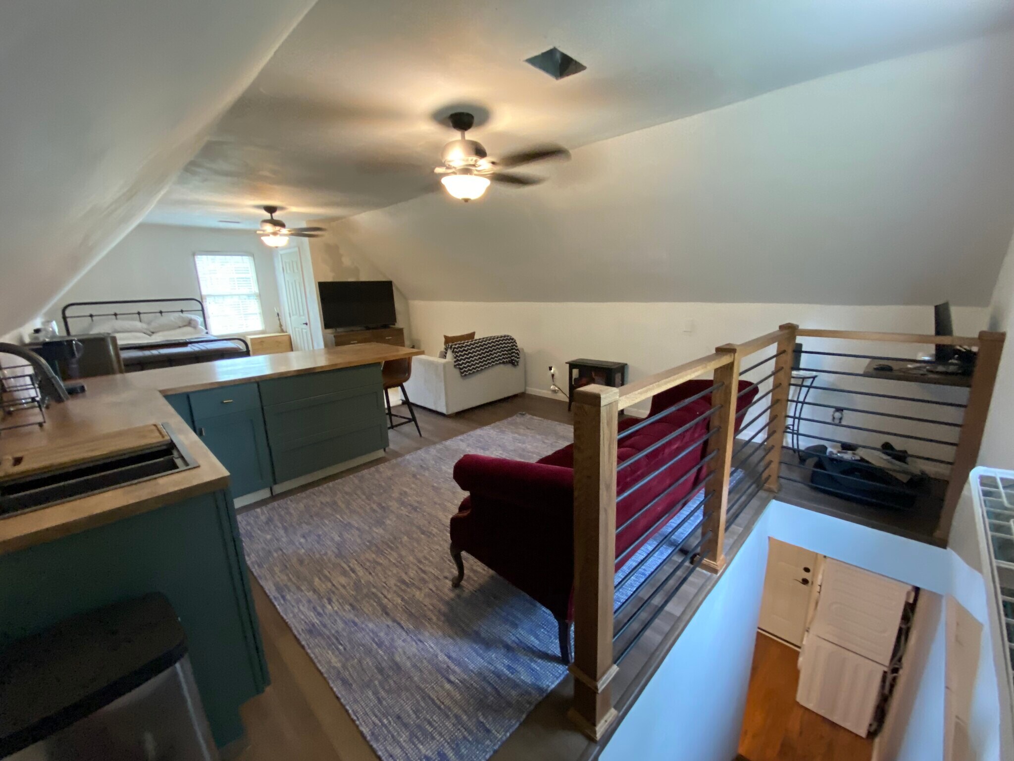 Apartment Overview (Entry) - 420 Cardigan Cir SW