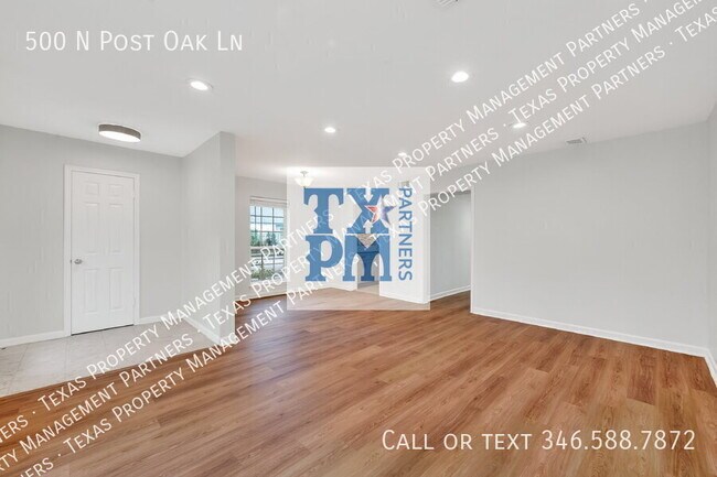 Building Photo - 500 N Post Oak Ln