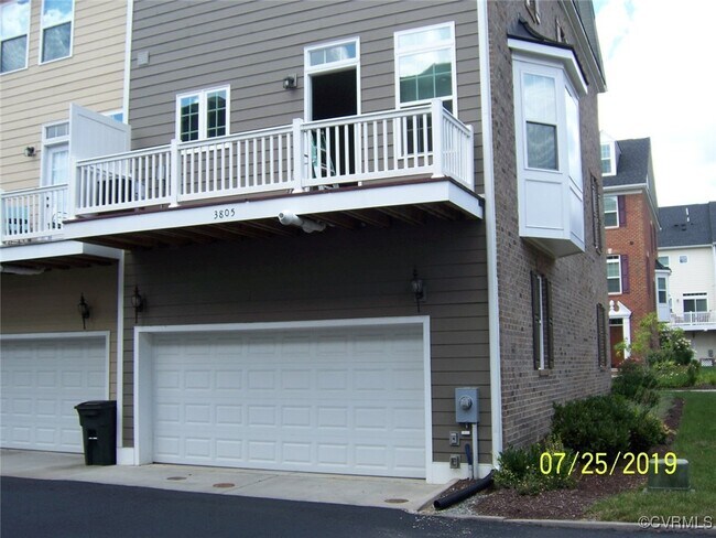 Building Photo - 3911 Fish Pond Ln