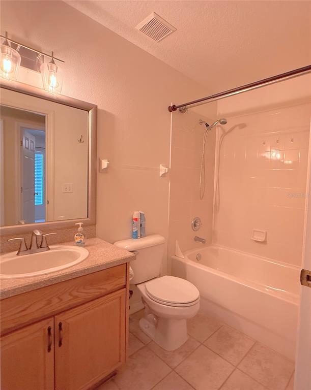 Building Photo - 5600 S Sparrow Hawk Ct