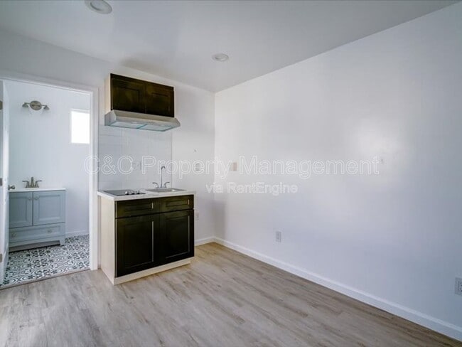 Building Photo - 780 Amador Ave