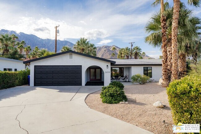 Building Photo - 2655 N Junipero Ave