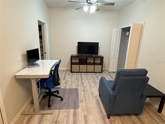 Building Photo - 316 Chelsea Dr