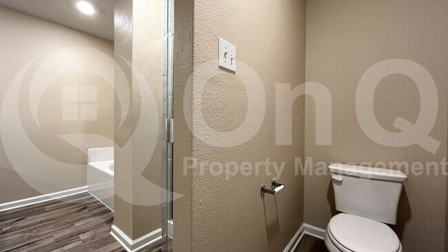 Building Photo - 283 Moonstone Way