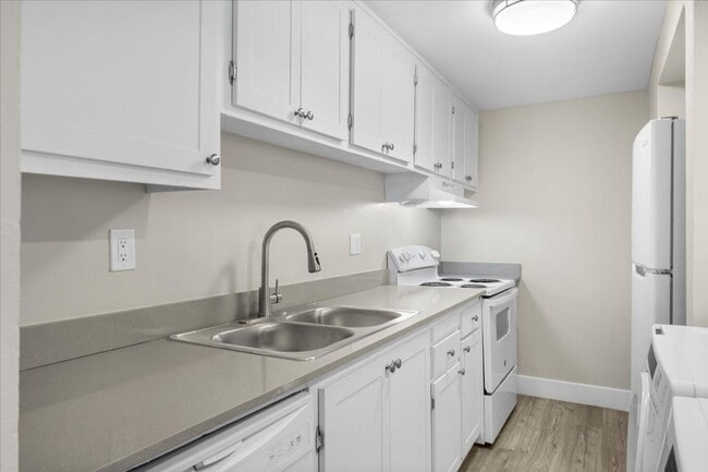 Interior Photo - Sherwood Forest Apartments