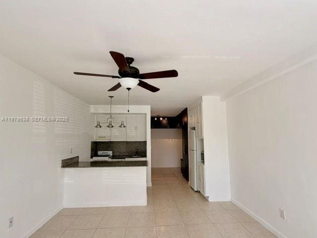Building Photo - 2445 Lake Pancoast Dr