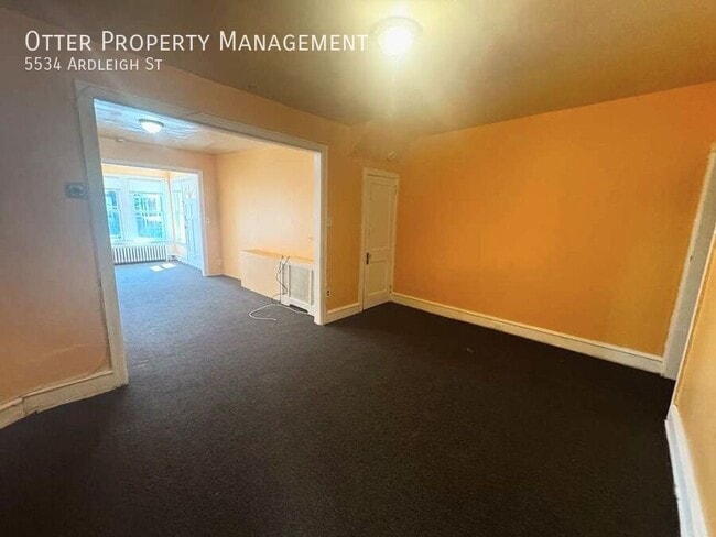 Building Photo - 5534 Ardleigh St
