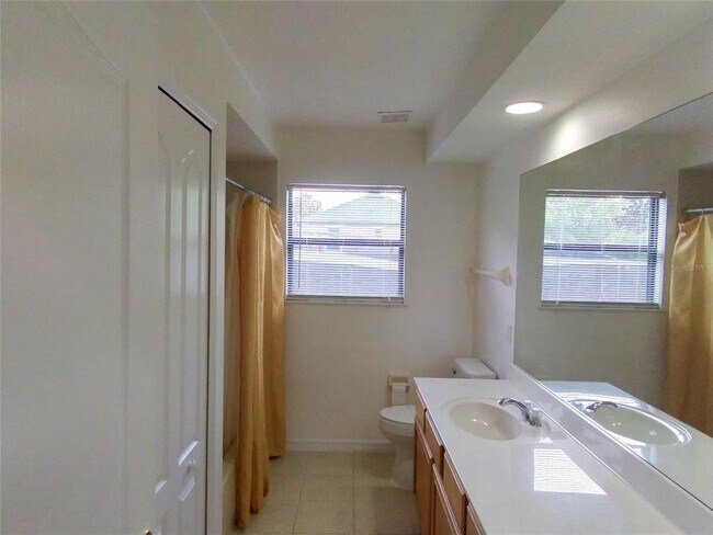 Building Photo - 871 Blairmont Ln