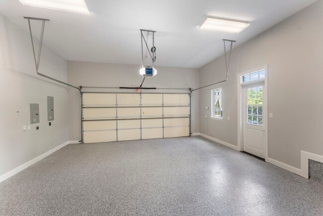 Building Photo - 14 Jetty Point Dr