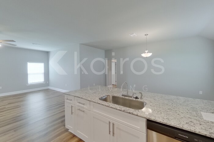 Building Photo - 13772 Willowmore Dr