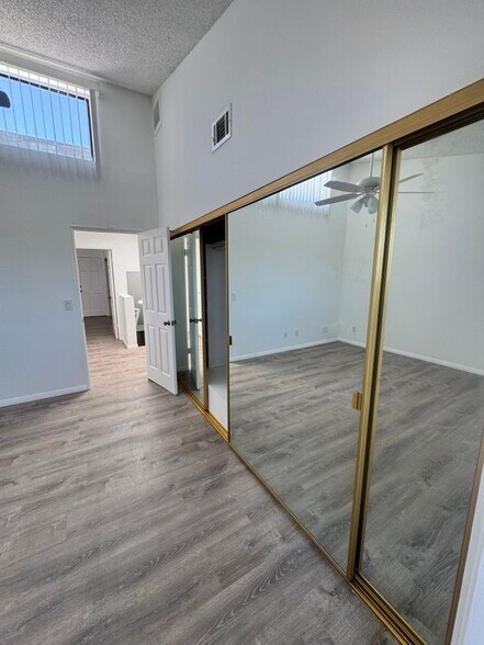 Building Photo - 2715 Abbot Kinney Blvd