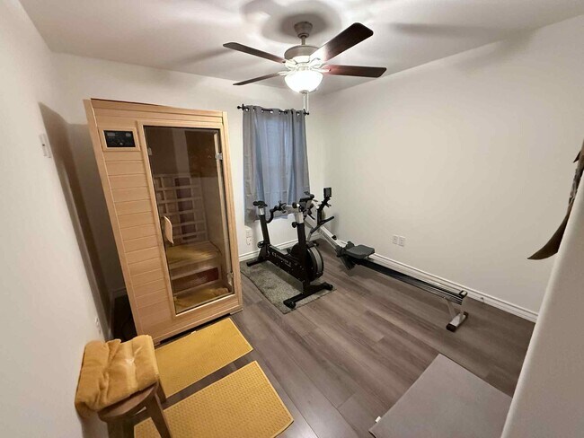 Building Photo - 9908 Bijan Dr
