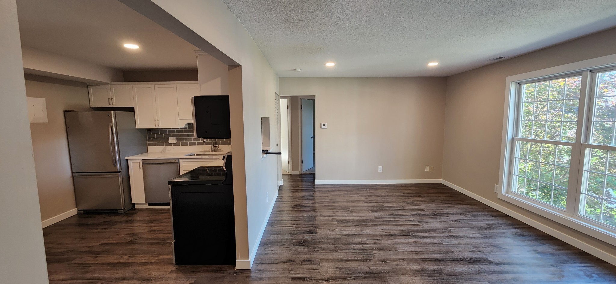 entrance of the condo - 1100 E 6th St