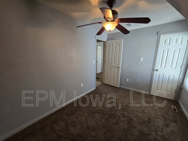 Building Photo - 407 Bayard St