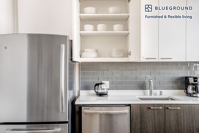 Building Photo - 1 Market St