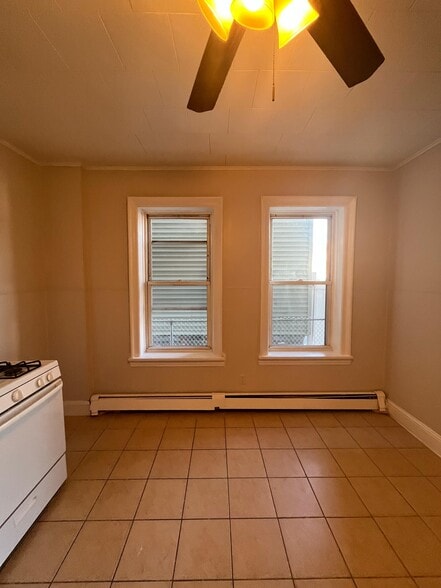 Building Photo - 67 W 53rd St