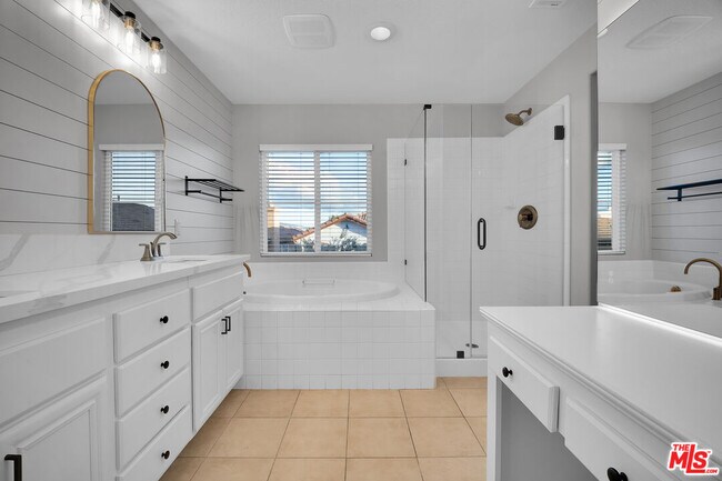 Building Photo - 24130 Tango Dr