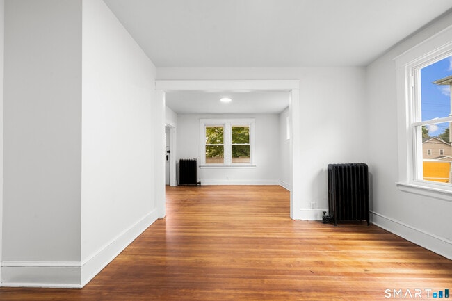 Building Photo - 37 Gridley St