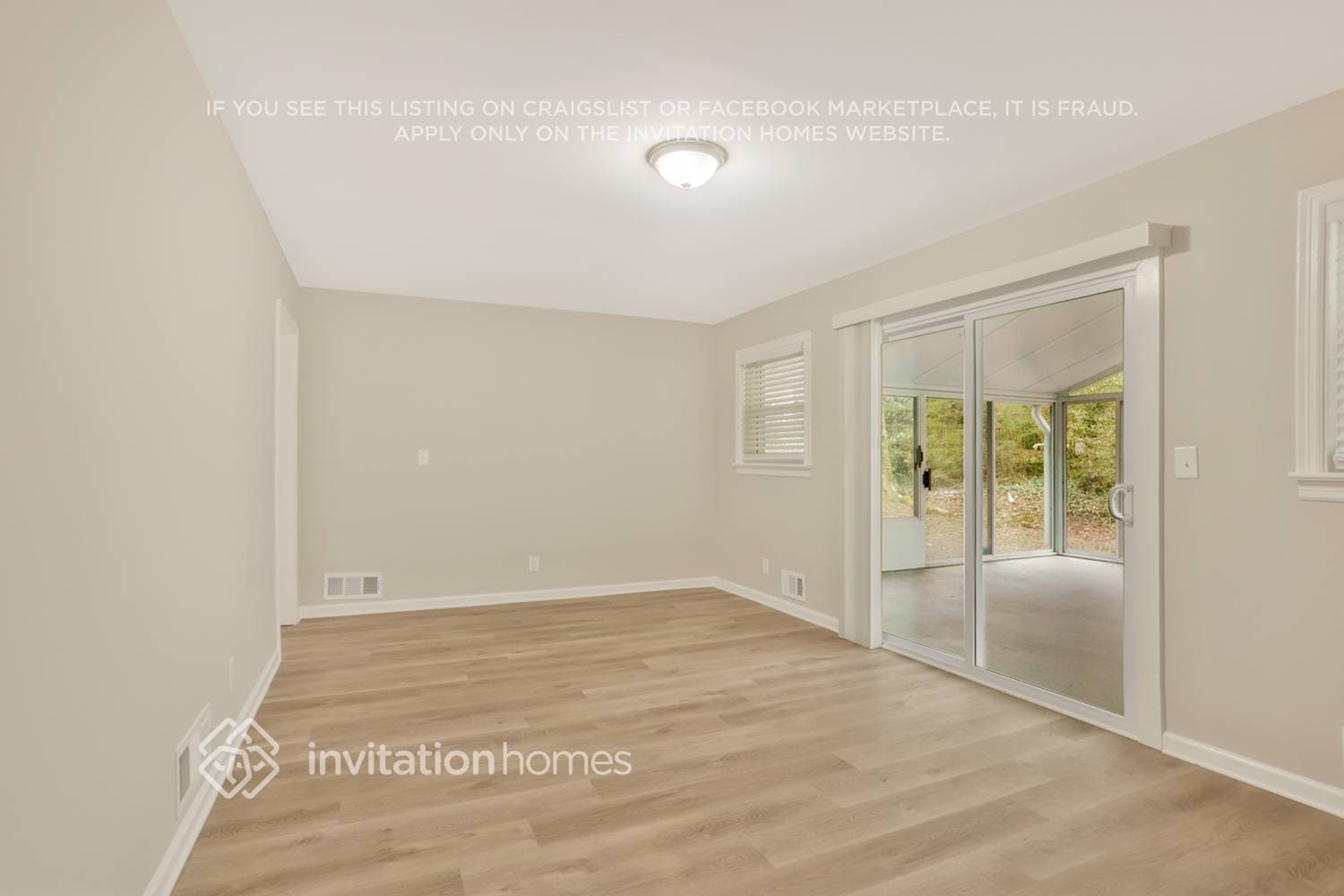 Building Photo - 1707 Laurens Dr SW