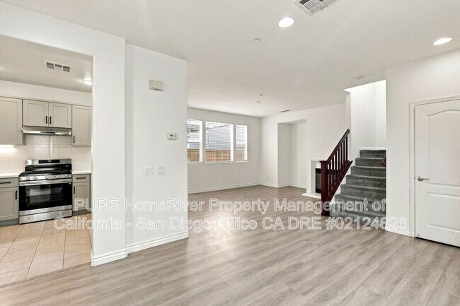 Building Photo - 17008 New Rochelle Way