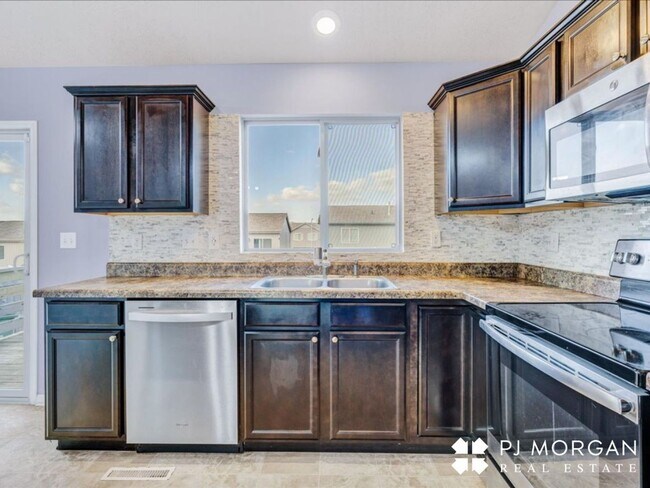 Building Photo - Cozy 3-Bedroom, 2-Bathroom Home! OPEN HOUSE, Wednesday 5/13/2026 4-5pm