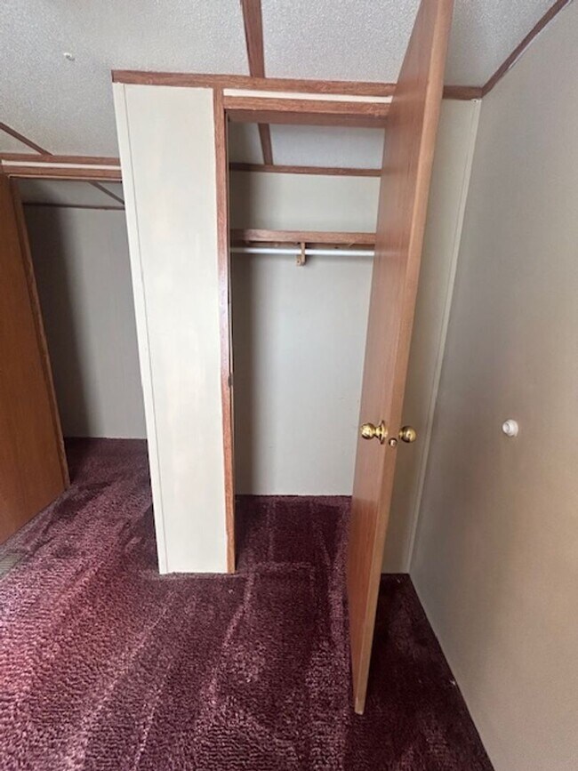 Building Photo - 14850 State Hwy 72