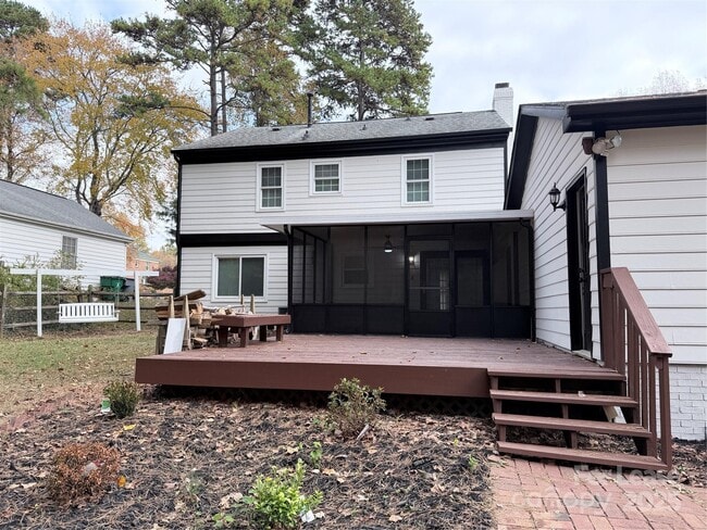 Building Photo - 2825 Edwin Jones Dr