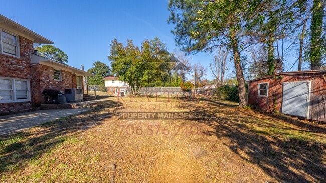 Building Photo - 386 Victory Dr