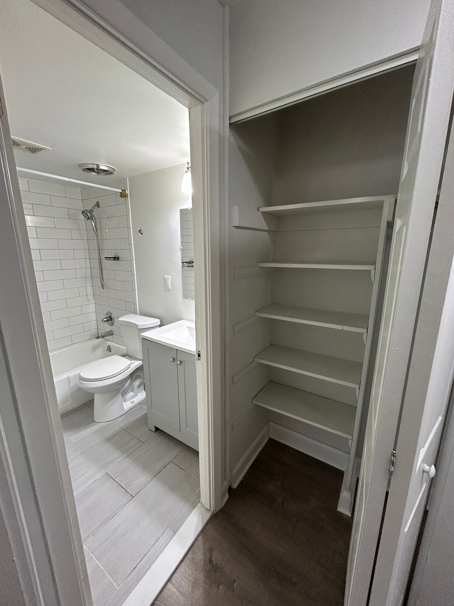 Building Photo - 339 Homeland Southway